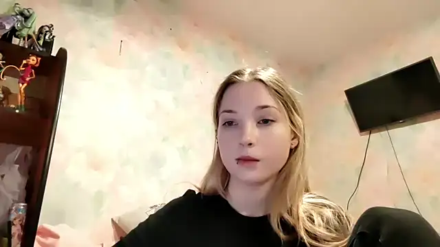 TiaBIanks online show from March 12, 2026, 10:41 am