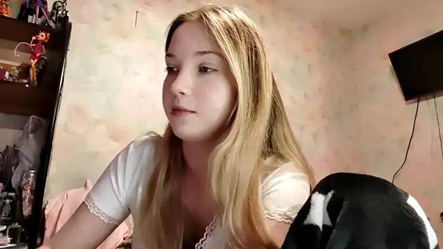 TiaBIanks online show from April 4, 2026, 2:51 am