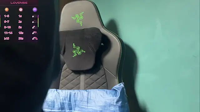 JadeAlexis403 online show from February 16, 2026, 11:31 am