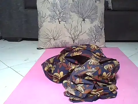 charnel25 online show from March 15, 2026, 4:30 am