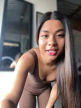 Romie rous online show from August 6, 2026, 4:02 pm