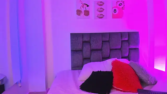 Madison Rosee online show from March 4, 2026, 11:29 am