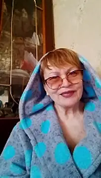 SophieBurns online show from April 5, 2026, 10:00 am