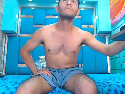 warmNoah online show from February 28, 2026, 7:35 pm