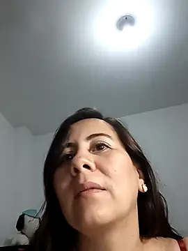 Sophie Tyler online show from April 28, 2026, 1:48 am