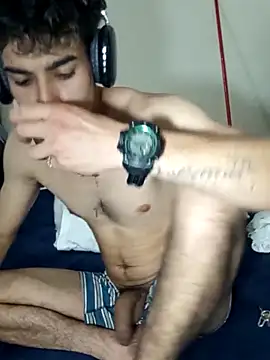 Snapshot of baby_22cm chatting on March 15, 2026, 6:20 am baby 22cm online show from March 15, 2026, 6:20 am