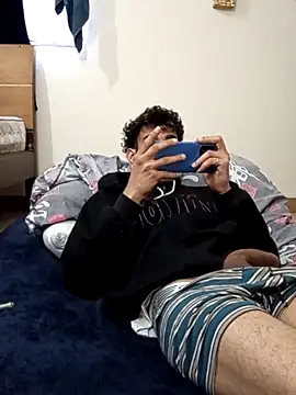 Snapshot of baby_22cm chatting on March 20, 2026, 11:44 am baby 22cm online show from March 20, 2026, 11:44 am