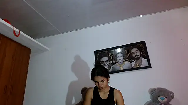 karolsweetvagi online show from March 11, 2026, 4:34 pm