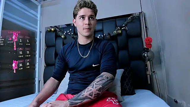 Snapshot of rayan_linxx chatting on March 17, 2026, 8:12 pm rayan linxx online show from March 17, 2026, 8:12 pm