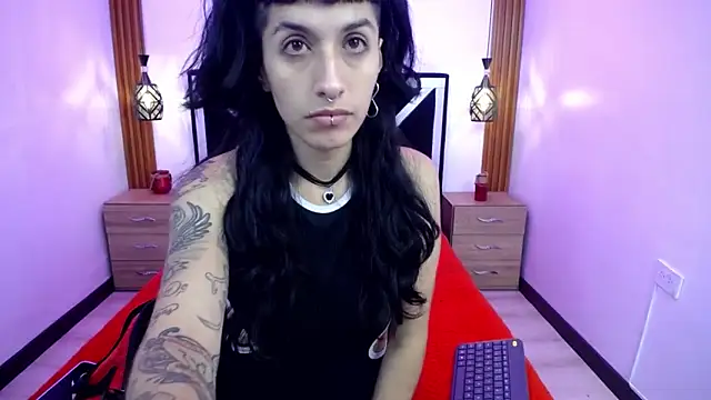 FRANCESCA LOVE  online show from March 1, 2026, 1:00 pm