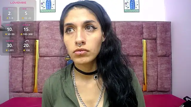 FRANCESCA LOVE  online show from May 13, 2026, 5:25 am