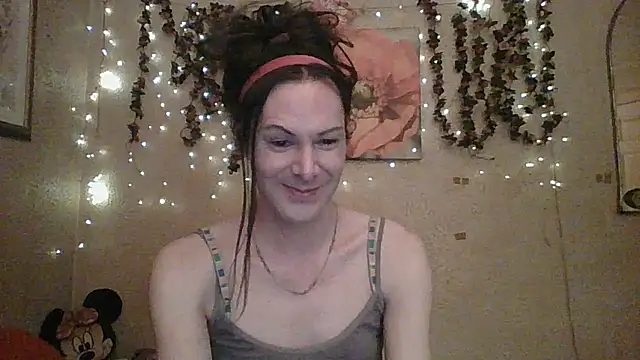 sillymillie4 online show from May 4, 2026, 7:00 am