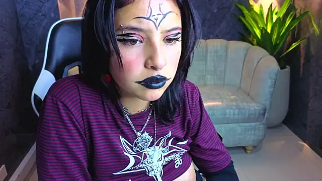 Lisa Doll Tx online show from February 16, 2026, 8:07 pm