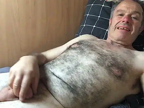 Im1208 online show from June 18, 2026, 5:07 pm