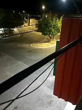 xoxotinha2025 online show from February 6, 2026, 2:07 am