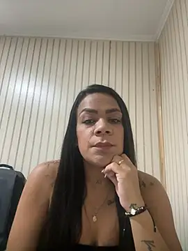 loabliss online show from February 9, 2026, 10:52 pm