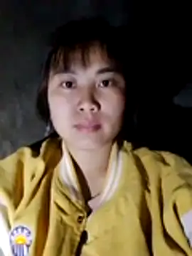 Snapshot of Susi-baby chatting on February 8, 2026, 11:57 pm Susi-baby online show from February 8, 2026, 11:57 pm