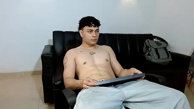 Snapshot of Philip_Jons chatting on March 30, 2026, 9:16 pm Philip Jons online show from March 30, 2026, 9:16 pm