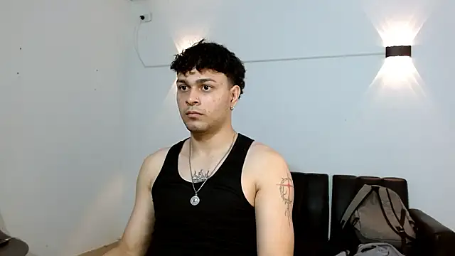 Snapshot of Philip_Jons chatting on March 19, 2026, 9:48 pm Philip Jons online show from March 19, 2026, 9:48 pm