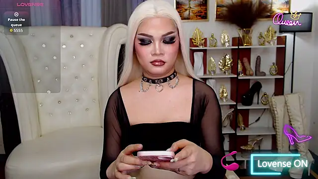 PrettyCockAthena online show from August 3, 2026, 12:11 pm