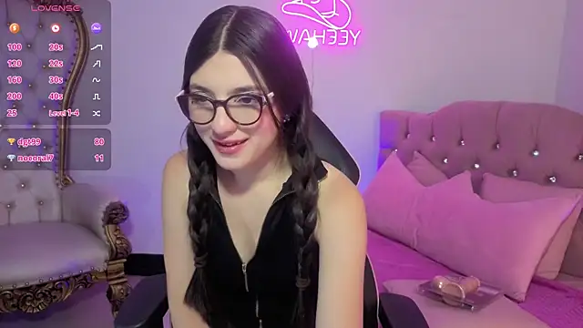 Snapshot of MAHYRA_TAY chatting on May 14, 2026, 11:02 pm MAHYRA TAY online show from May 14, 2026, 11:02 pm