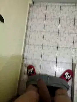 Snapshot of ivanverga14cm chatting on February 11, 2026, 5:51 am ivanverga14cm online show from February 11, 2026, 5:51 am