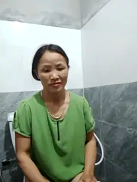 Snapshot of nhynhy11 chatting on March 19, 2026, 11:43 am nhynhy11 online show from March 19, 2026, 11:43 am