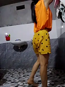 Snapshot of nhynhy11 chatting on March 25, 2026, 12:48 pm nhynhy11 online show from March 25, 2026, 12:48 pm