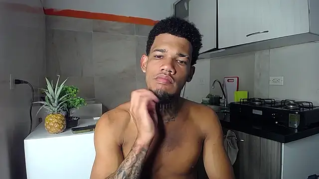 Snapshot of Nehemiaa_boy chatting on March 11, 2026, 5:45 am Nehemiaa boy online show from March 11, 2026, 5:45 am