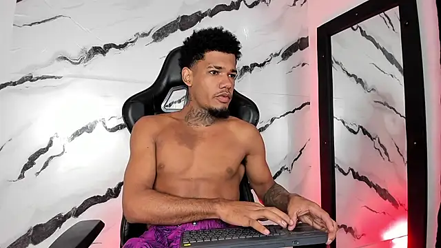 Snapshot of Nehemiaa_boy chatting on April 15, 2026, 12:42 pm Nehemiaa boy online show from April 15, 2026, 12:42 pm