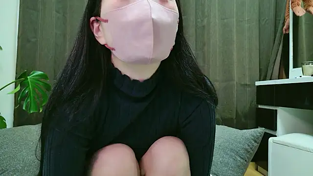 yuna 25 online show from February 6, 2026, 11:50 am