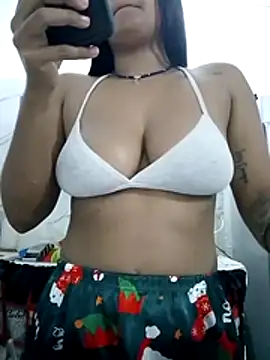 Zoe Renata online show from February 28, 2026, 8:36 am