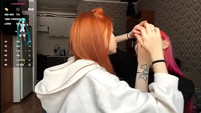 Veldenga online show from February 16, 2026, 6:23 am