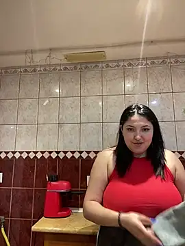 Snapshot of Amber_Sinn chatting on April 22, 2026, 9:21 pm Amber Sinn online show from April 22, 2026, 9:21 pm