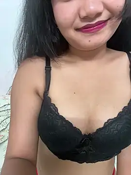 EliraMoon online show from June 21, 2026, 6:25 pm