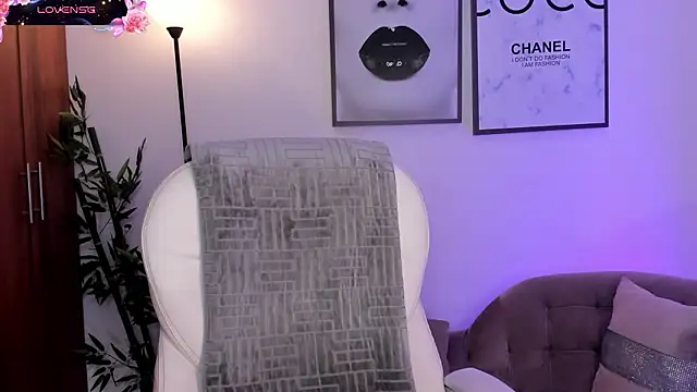 Snapshot of nix_rave1 chatting on March 17, 2026, 8:34 pm nix rave1 online show from March 17, 2026, 8:34 pm