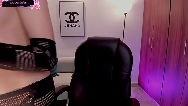 Snapshot of nix_rave1 chatting on March 19, 2026, 4:18 pm nix rave1 online show from March 19, 2026, 4:18 pm