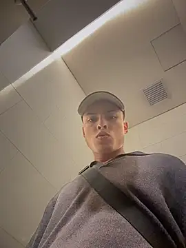 Eros lee online show from April 5, 2026, 9:54 pm