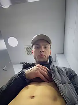 Eros lee online show from March 6, 2026, 6:36 pm