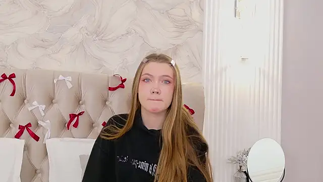 StacyHicks online show from February 13, 2026, 3:12 pm