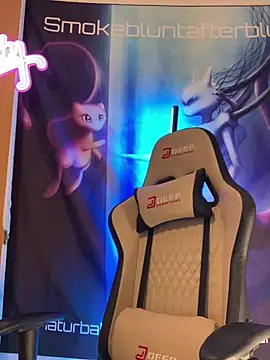 Smokebluntafterblunt online show from March 14, 2026, 3:01 am