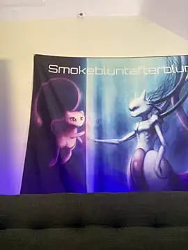 Smokebluntafterblunt online show from April 27, 2026, 12:36 pm