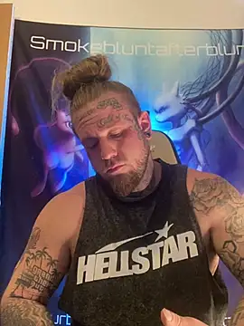 Smokebluntafterblunt online show from March 11, 2026, 12:54 pm