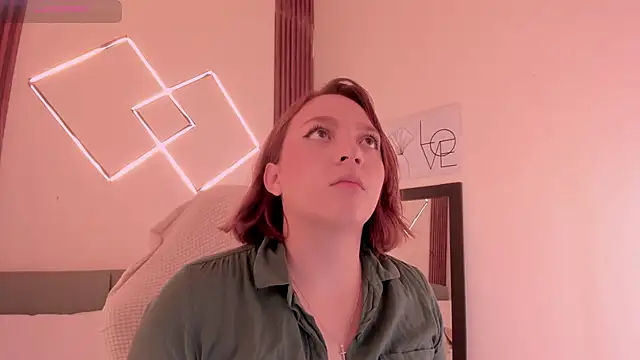 Snapshot of SimonaStar chatting on March 21, 2026, 12:53 pm SimonaStar online show from March 21, 2026, 12:53 pm