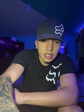 Snapshot of dirtydickkk chatting on March 19, 2026, 2:11 am dirtydickkk online show from March 19, 2026, 2:11 am