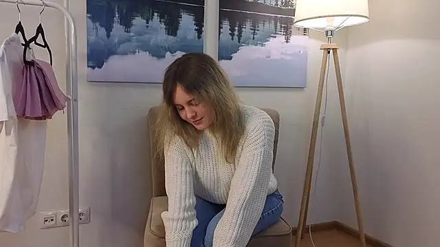 DorieMolner online show from February 7, 2026, 6:43 am