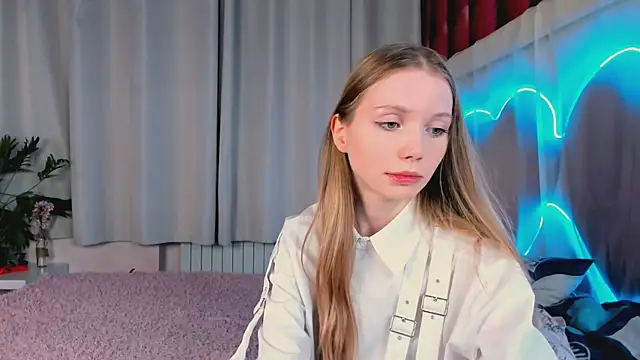 Snapshot of lada2k4 chatting on February 9, 2026, 6:33 am lada2k4 online show from February 9, 2026, 6:33 am