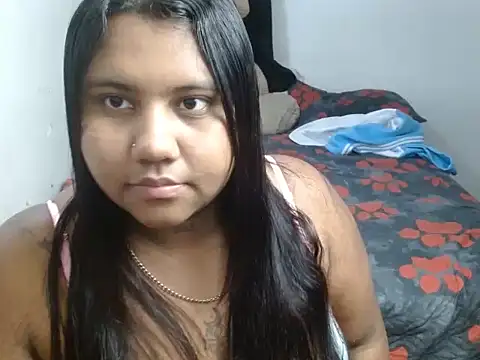 Snapshot of naomyandpablot chatting on March 5, 2026, 2:41 am naomyandpablot online show from March 5, 2026, 2:41 am