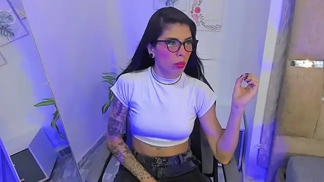 ValentiinaMoon online show from March 25, 2026, 7:35 pm