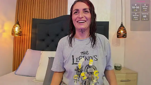 Snapshot of Cataleya_marinn chatting on June 24, 2026, 4:11 am Cataleya marinn online show from June 24, 2026, 4:11 am